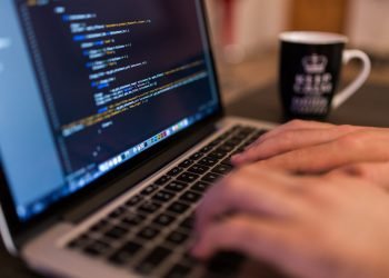 أريد تعلم البرمجة من أين أبدأ؟